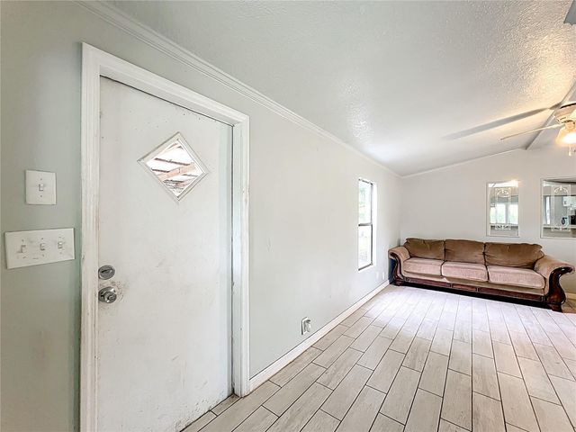 9059 SALEM ROAD, St Cloud, FL 34773