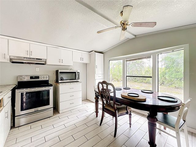 9059 SALEM ROAD, St Cloud, FL 34773