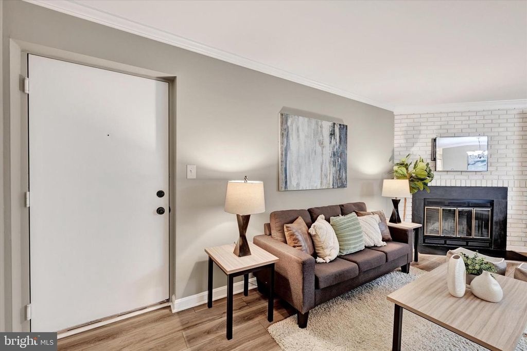 Image 4 of property listing at 6701 RAPID WATER WAY #204, Glen Burnie, MD 21060