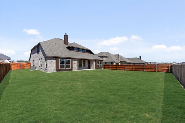 119 Tetrad Circle, Waxahachie, TX 75165