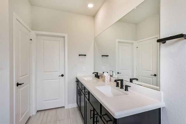 21606 Laggan Cliff Lane, Cypress, TX 77433