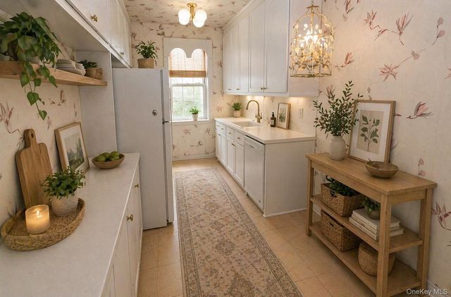 9941 64th Avenue D17, Rego Park, NY 11374