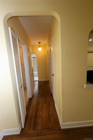 9941 64th Avenue D17, Rego Park, NY 11374