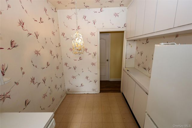 9941 64th Avenue D17, Rego Park, NY 11374