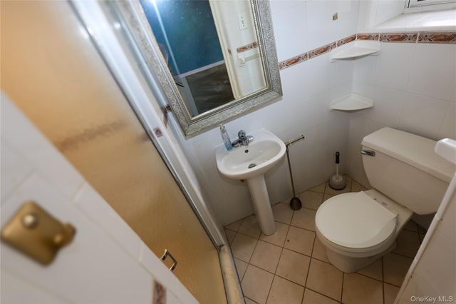 9941 64th Avenue D17, Rego Park, NY 11374