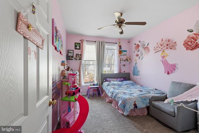 34 HEMLOCK LN, Mineral, VA 23117