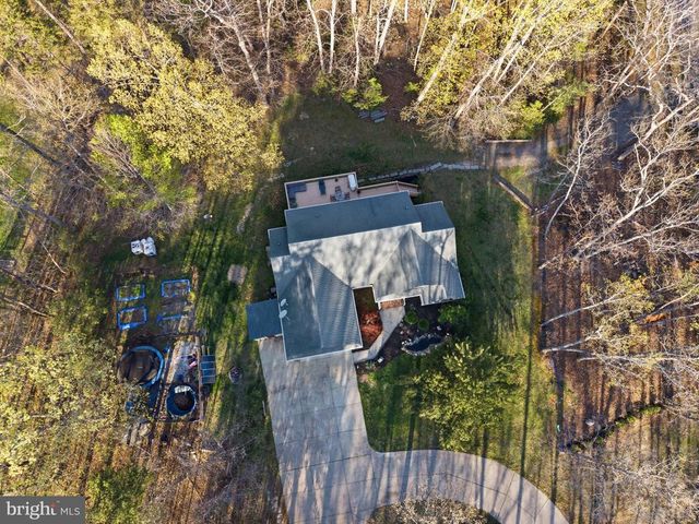 34 HEMLOCK LN, Mineral, VA 23117