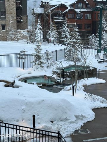 9452 N Vale View Circle, Kamas, UT 84036