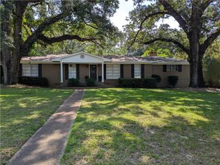 1058 Matterhorn Street, Mobile, AL 36608
