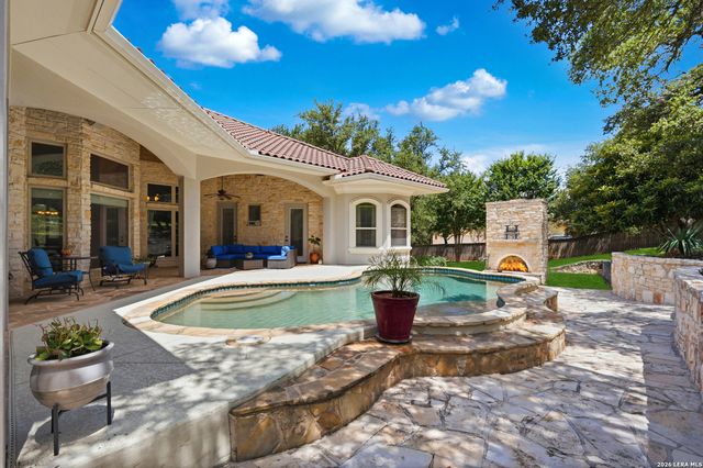 628 LONG MDW, Spring Branch, TX 78070
