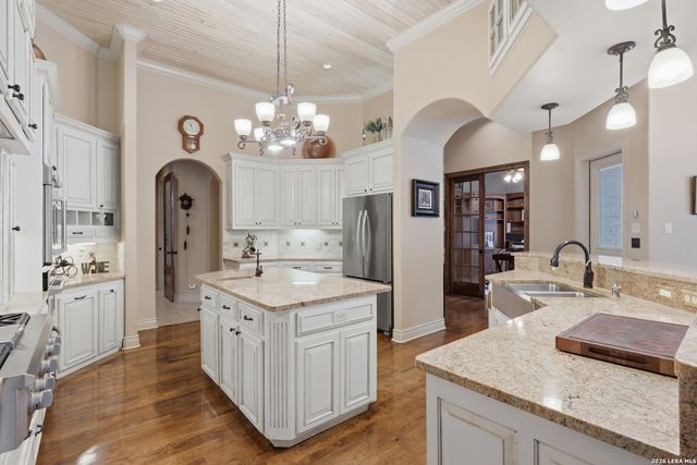 628 LONG MDW, Spring Branch, TX 78070