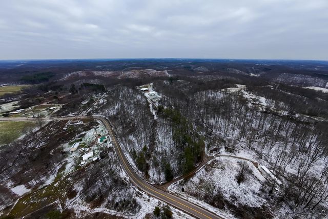 46400 St Rt 160, Vinton, OH 45686