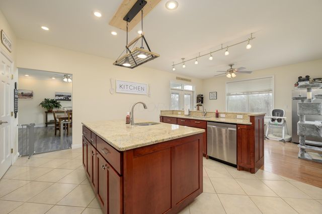 46400 St Rt 160, Vinton, OH 45686