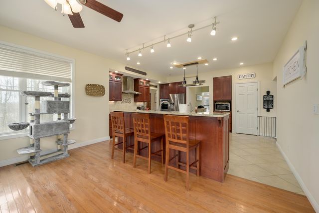 46400 St Rt 160, Vinton, OH 45686