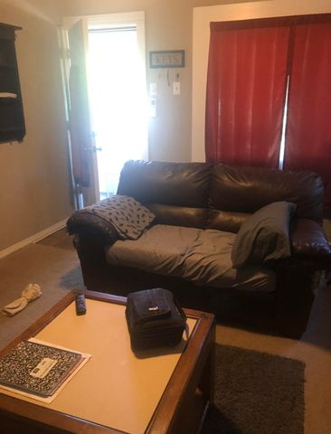 3251 Rogue River Highway, Grants Pass, OR 97527