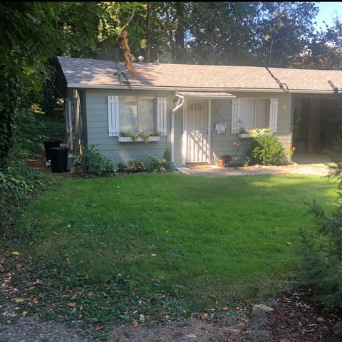 3251 Rogue River Highway, Grants Pass, OR 97527