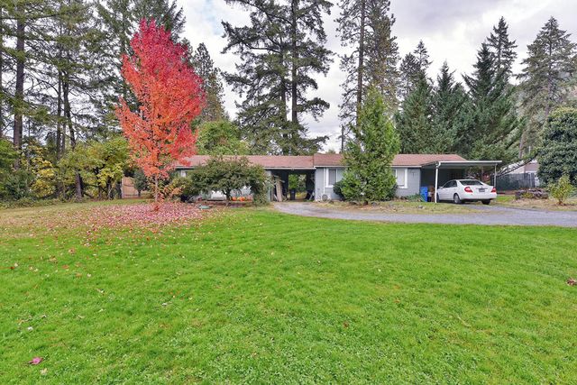 3251 Rogue River Highway, Grants Pass, OR 97527