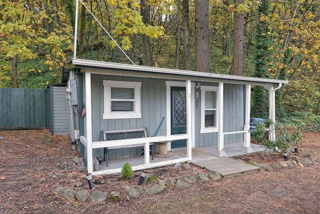 3251 Rogue River Highway, Grants Pass, OR 97527