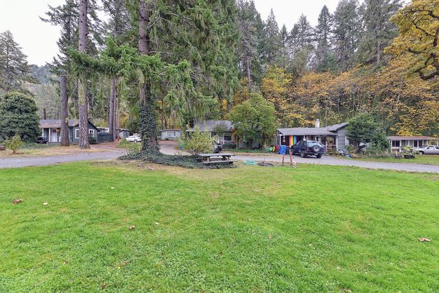 3251 Rogue River Highway, Grants Pass, OR 97527