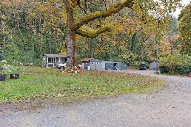 3251 Rogue River Highway, Grants Pass, OR 97527