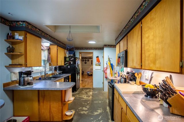 16549 Hickory Lane SE, Yelm, WA 98597
