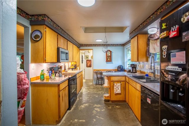 16549 Hickory Lane SE, Yelm, WA 98597