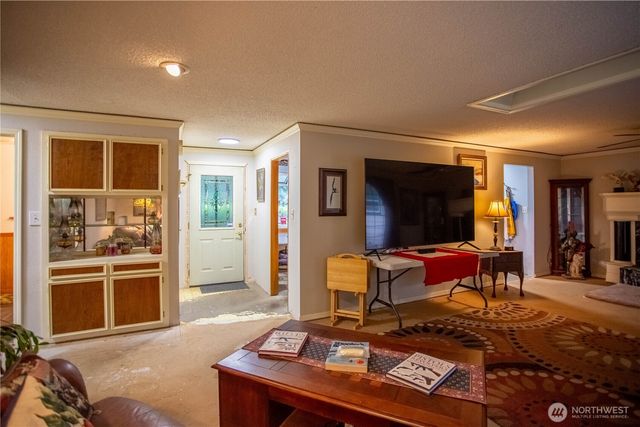 16549 Hickory Lane SE, Yelm, WA 98597