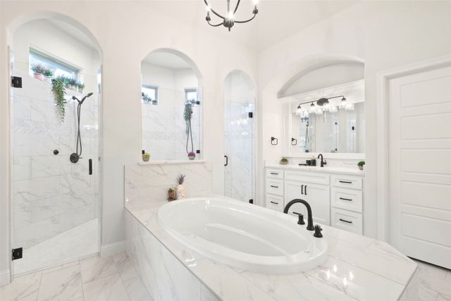 105 Clayton Crossing, Springtown, TX 76082