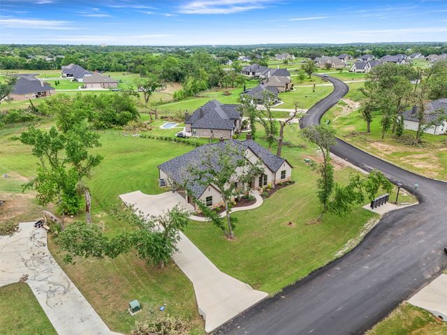 105 Clayton Crossing, Springtown, TX 76082