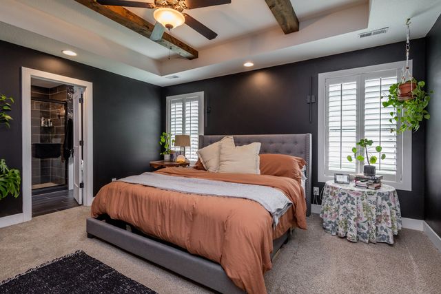 1504 SPRING MOUNTAIN DR, Columbia, MO 65201