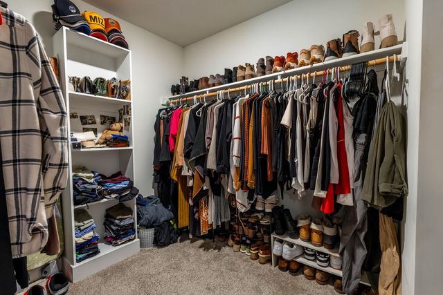 1504 SPRING MOUNTAIN DR, Columbia, MO 65201