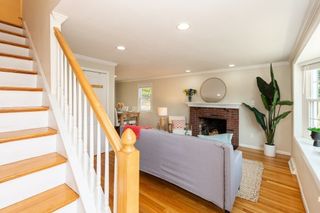 17 Rockaway Ln 17, Arlington, MA 02474