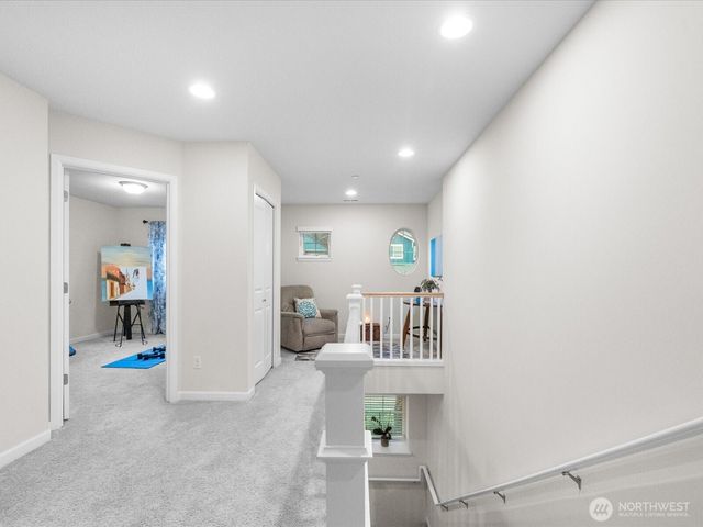 8214 NE 163rd Place, Kenmore, WA 98028