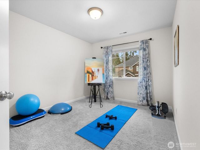 8214 NE 163rd Place, Kenmore, WA 98028