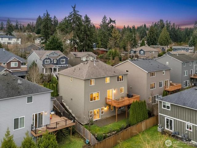 8214 NE 163rd Place, Kenmore, WA 98028