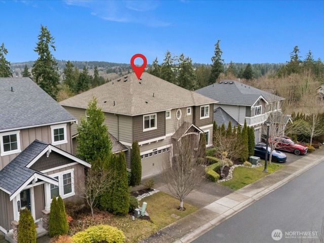 8214 NE 163rd Place, Kenmore, WA 98028