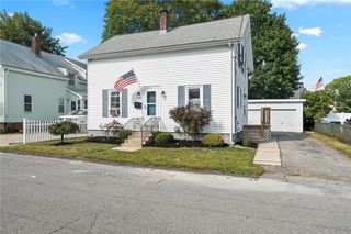 3 Arnold Avenue, Lincoln, RI 02865