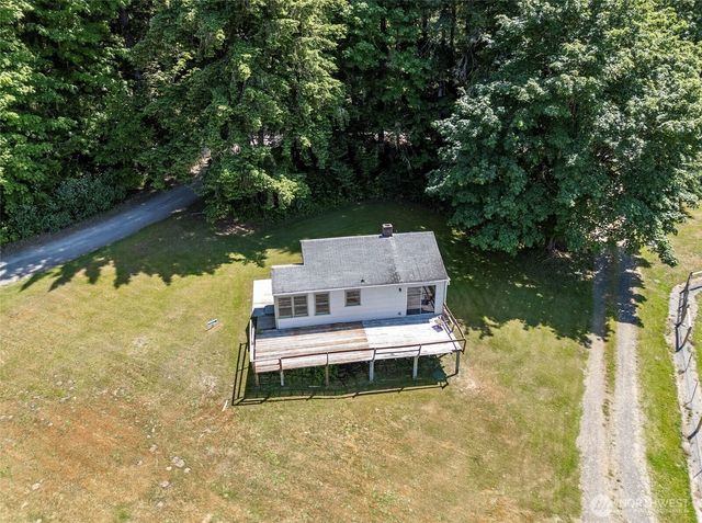 1116 Bayshore Court NW, Lakebay, WA 98349