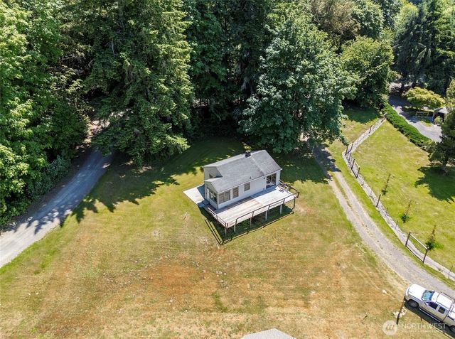 1116 Bayshore Court NW, Lakebay, WA 98349
