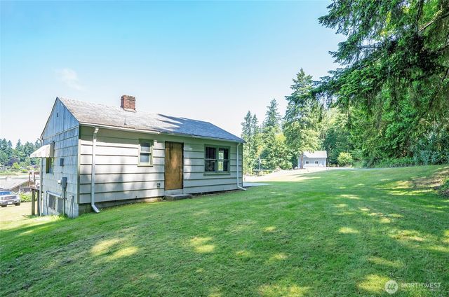 1116 Bayshore Court NW, Lakebay, WA 98349