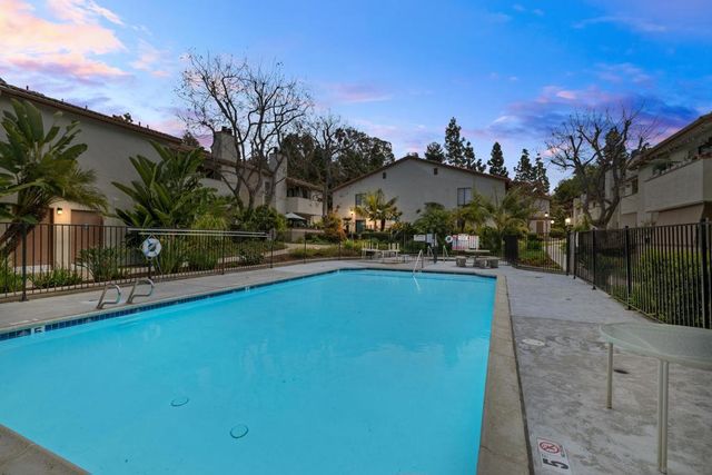 110 N 2nd 17, Chula Vista, CA 91910