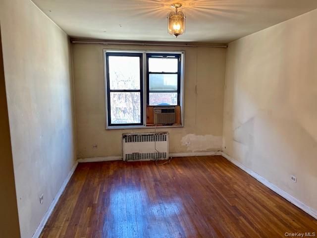 48-21 40 Street 2C, Sunnyside, NY 11104