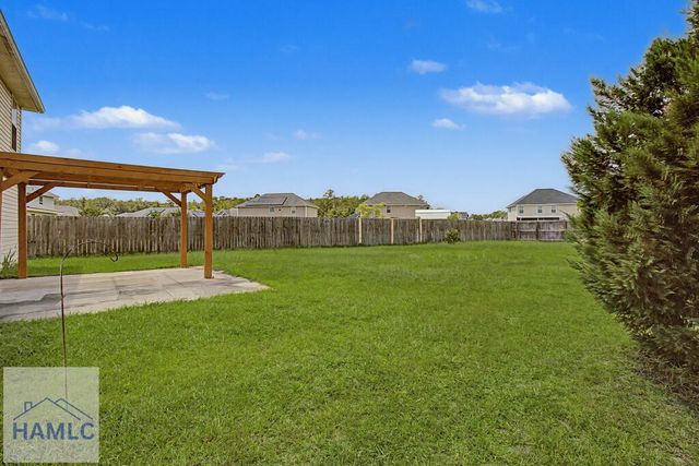 1106 Creekside Circle, Hinesville, GA 31313