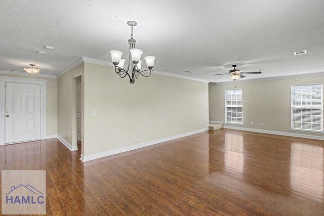 1106 Creekside Circle, Hinesville, GA 31313