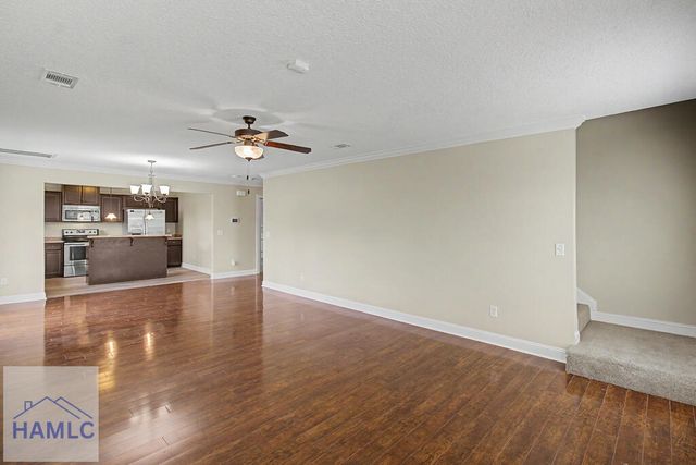 1106 Creekside Circle, Hinesville, GA 31313