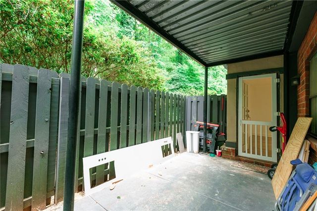 6851 Roswell Road I11, Atlanta, GA 30328