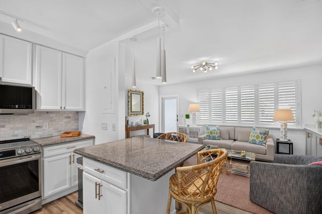 367 Putnam Ranch Road, West Palm Beach, FL 33405