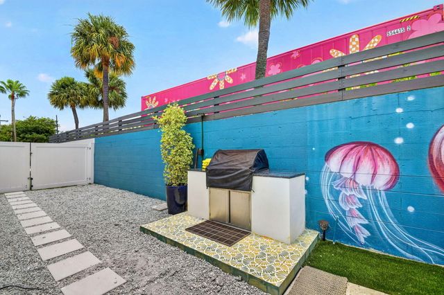 367 Putnam Ranch Road, West Palm Beach, FL 33405