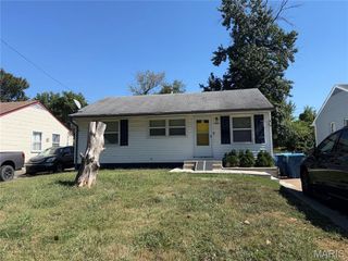10420 Presley Road, St Louis, MO 63137