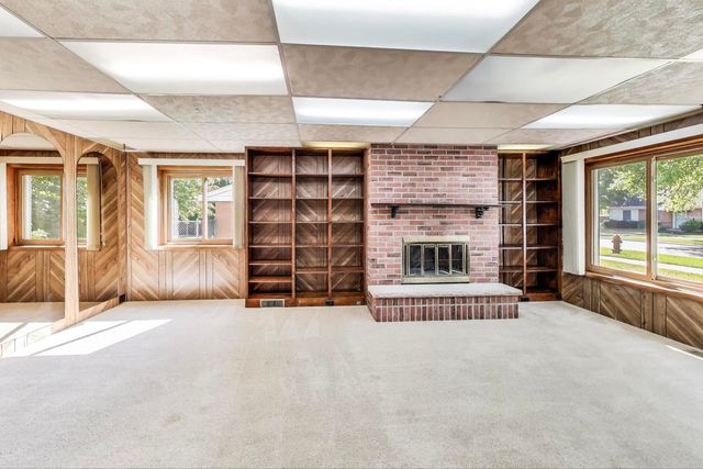 9524 Jefferson Avenue, Brookfield, IL 60513